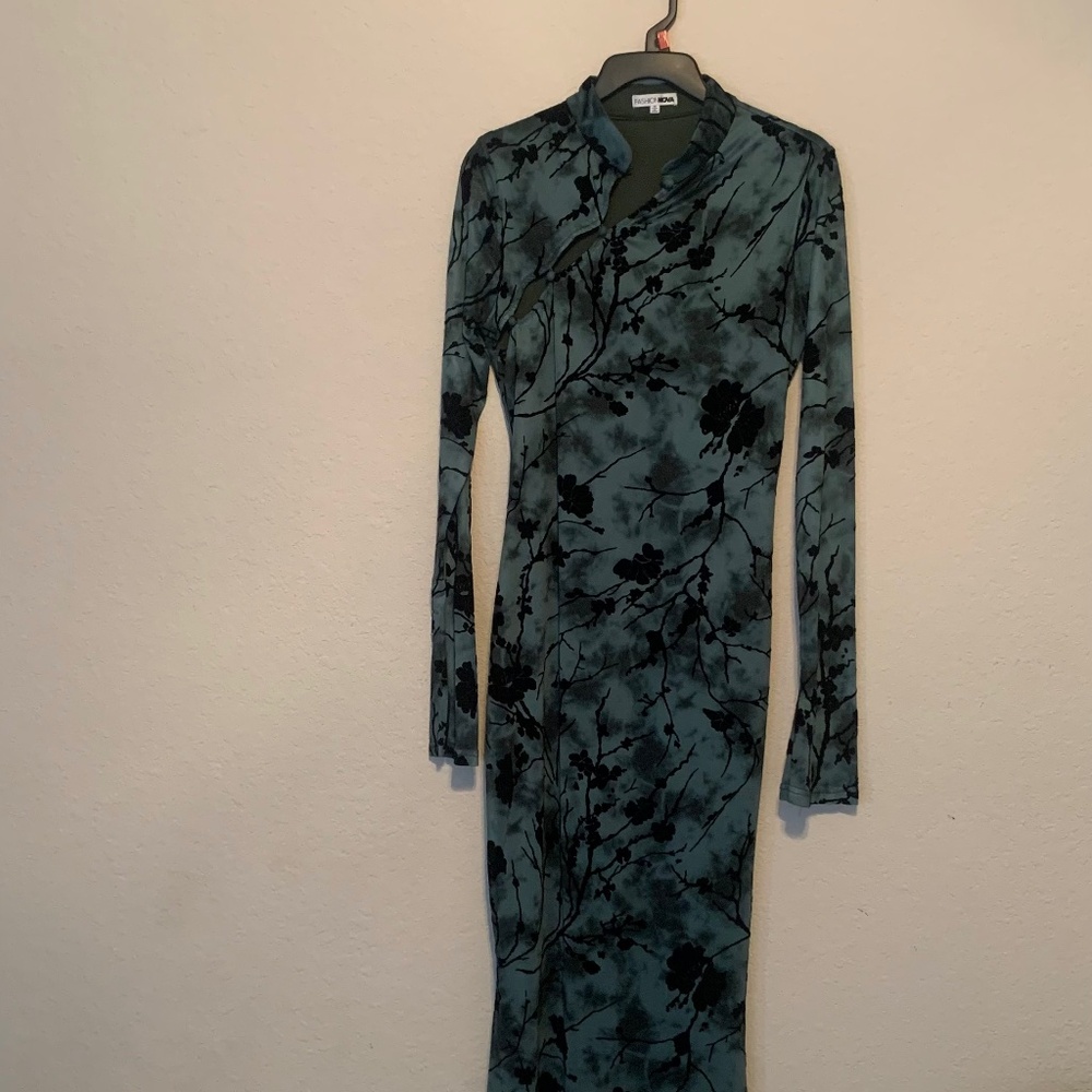 Green and black stunning maxi long dress